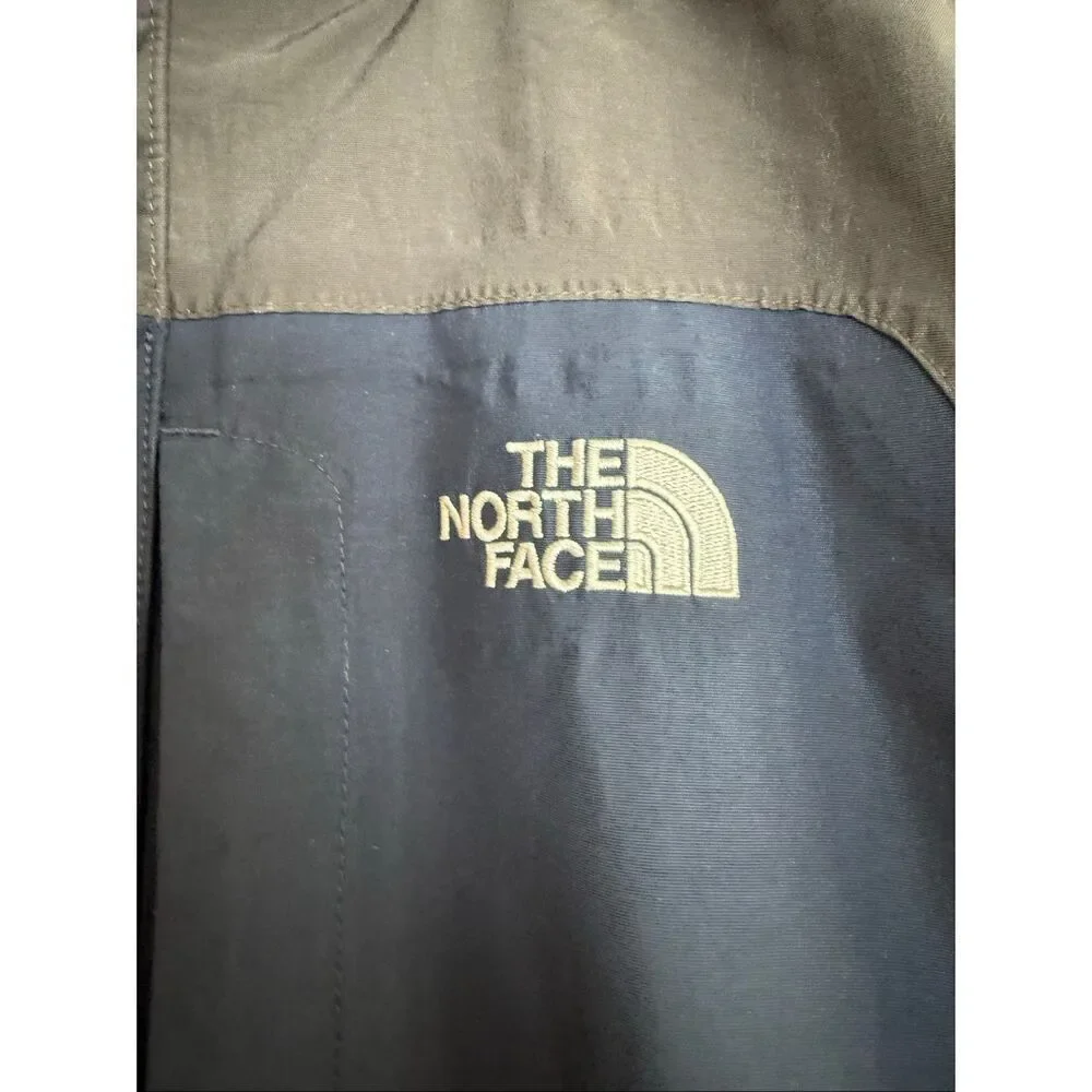 The North Face Hyvent shell jacket size large grey and navy